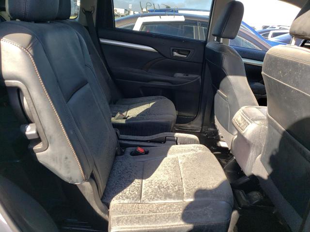 Photo 6 from auction – 2015 TOYOTA HIGHLANDER with VIN 5TDKKRFH9FS042855
