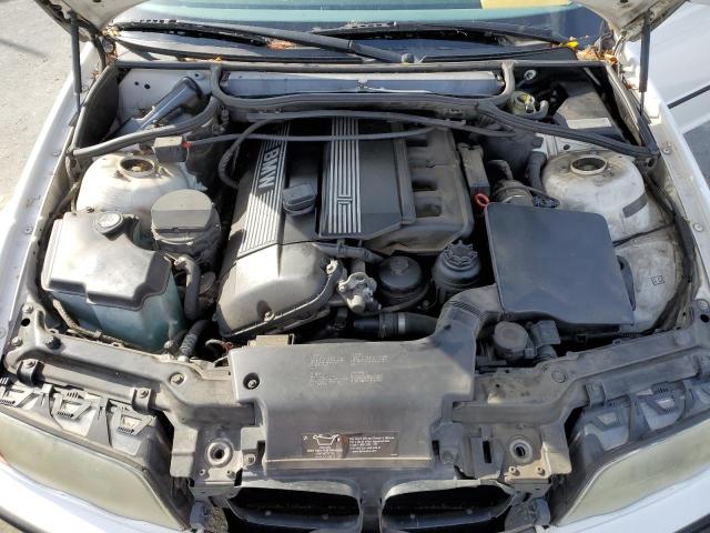Photo 7 from auction – 2001 BMW 325 I with VIN WBAAV33411FV04204