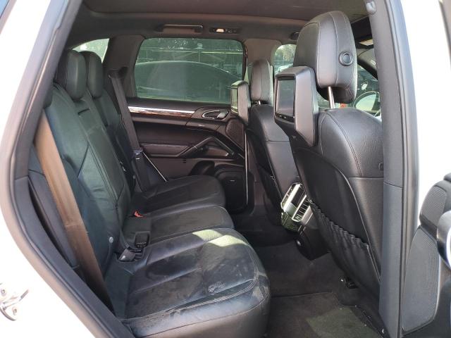 Photo 6 from auction – 2012 PORSCHE CAYENNE S with VIN WP1AB2A23CLA51441