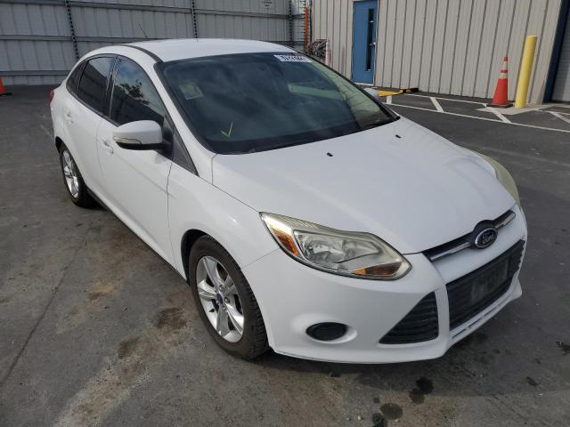 FORD FOCUS SE 2014 с VIN 1FADP3F26EL200500 - Фото с аукциона