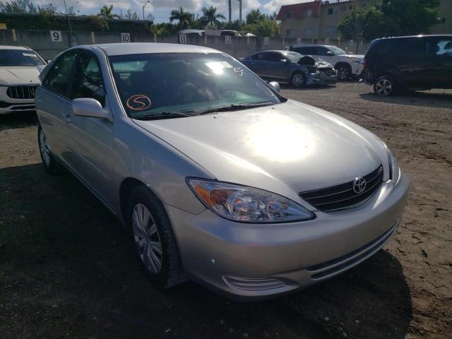 TOYOTA CAMRY LE 2002 with VIN 4T1BE32K52U094720 - Photo from auction