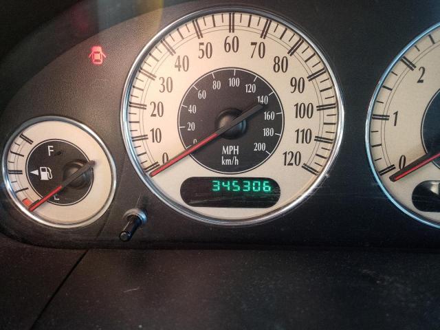 Photo 8 from auction – 2001 CHRYSLER TOWN & COU with VIN 2C4GP54L51R325388