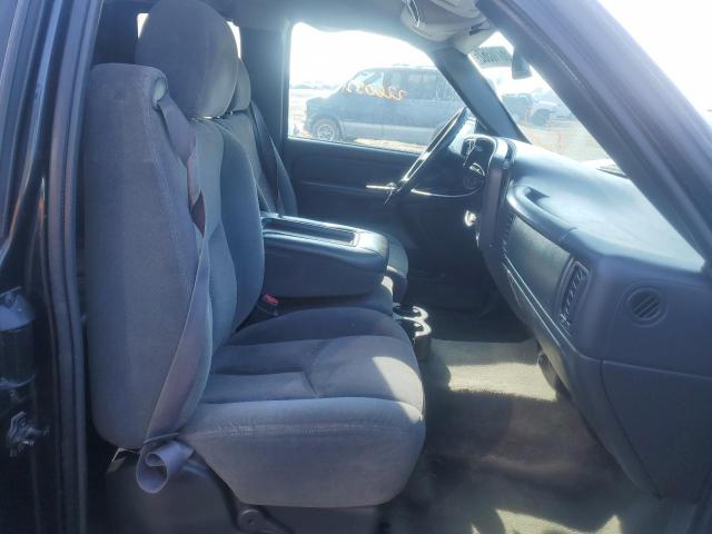 Photo 5 from auction – 2004 CHEVROLET SILVERADO with VIN 2GCEC19V841105395