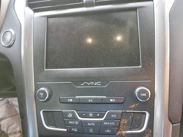 Photo 9 from auction – 2020 FORD FUSION SE with VIN 3FA6P0HD8LR256328