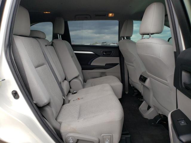 Photo 6 from auction – 2015 TOYOTA HIGHLANDER with VIN 5TDZARFH7FS016952