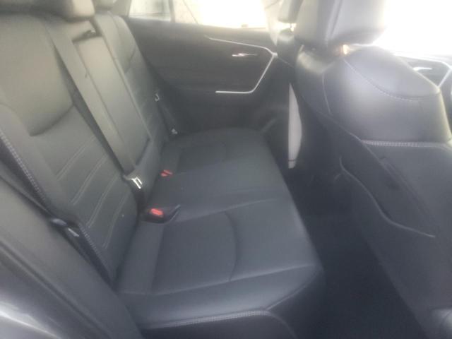 Photo 6 from auction – 2021 TOYOTA RAV4 XLE P with VIN 2T3C1RFV6MW152349