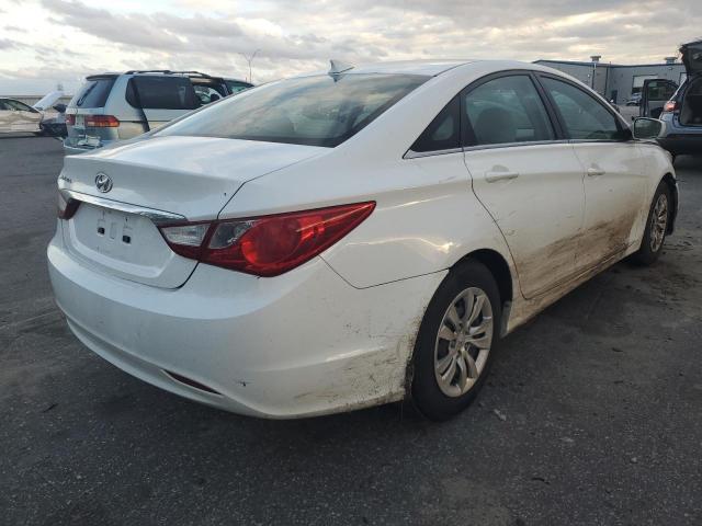 Photo 4 from auction – 2013 HYUNDAI SONATA GLS with VIN 5NPEB4AC3DH603680