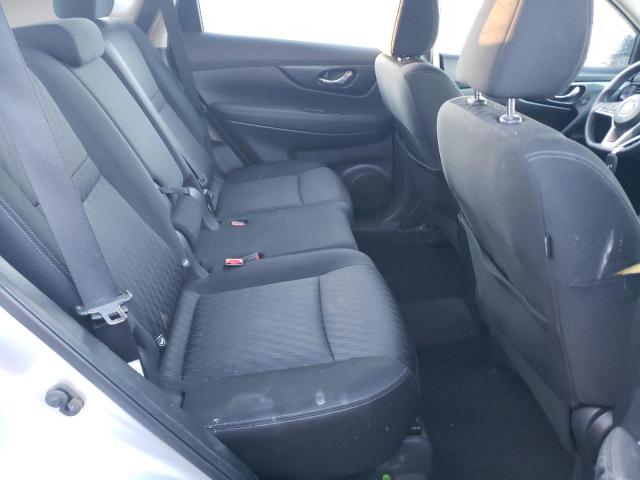 Photo 6 from auction – 2017 NISSAN ROGUE S with VIN KNMAT2MV2HP576432