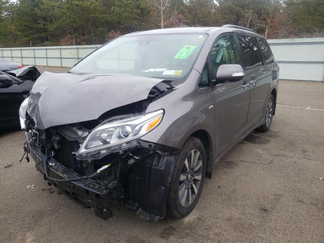 Photo 2 from auction – 2018 TOYOTA SIENNA XLE with VIN 5TDDZ3DC3JS199721