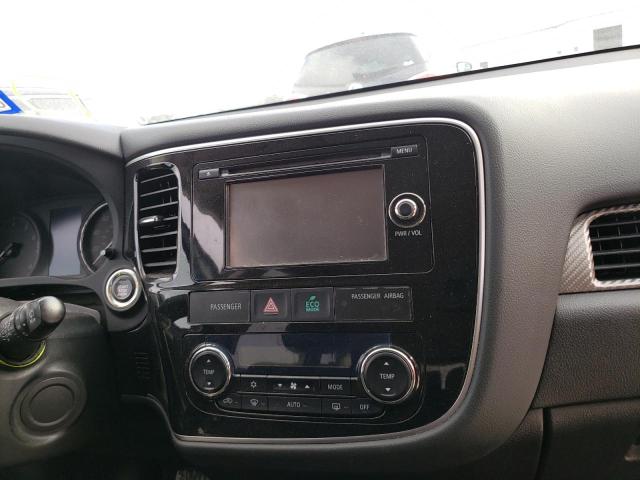 Photo 9 from auction – 2015 MITSUBISHI OUTLANDER with VIN JA4AD3A30FZ013848