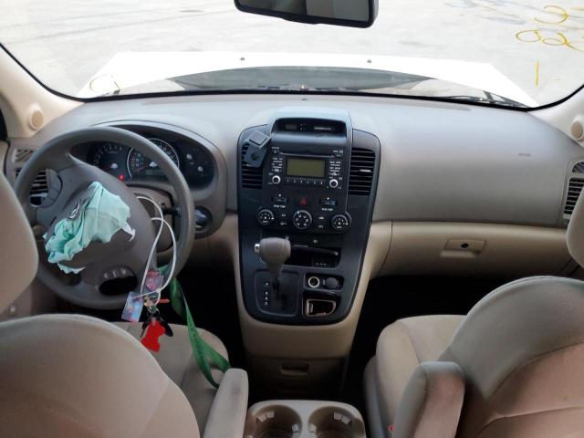 Photo 9 from auction – 2010 KIA SEDONA LX with VIN KNDMG4C35A6336462
