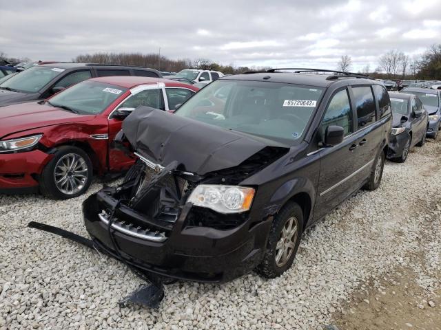 Photo 2 from auction – 2010 CHRYSLER TOWN & COU with VIN 2A4RR8DX1AR382110