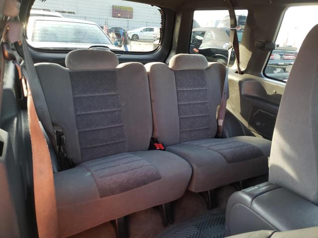 Photo 6 from auction – 2000 FORD EXPLORER S with VIN 1FMCU60E2YUA46235