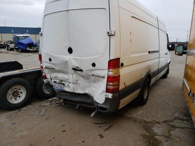 Photo 4 from auction – 2014 MERCEDES-BENZ SPRINTER 3 with VIN WD3PF4CC4E5824422