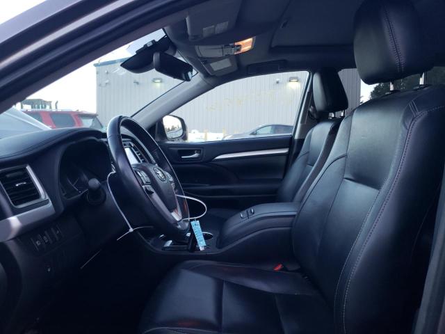 Photo 5 from auction – 2018 TOYOTA HIGHLANDER with VIN 5TDJZRFH5JS492728