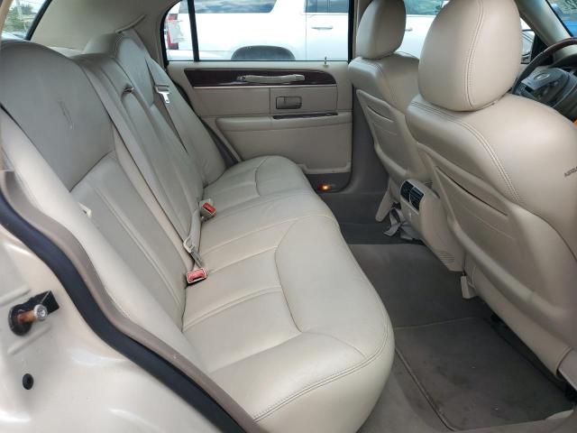 Photo 6 from auction – 2003 LINCOLN TOWN CAR C with VIN 1LNHM83W83Y670872