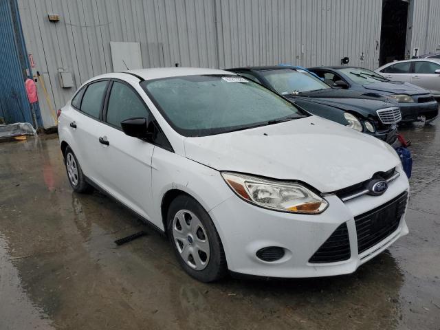 FORD FOCUS S 2013 with VIN 1FADP3E22DL258863 - Photo from auction