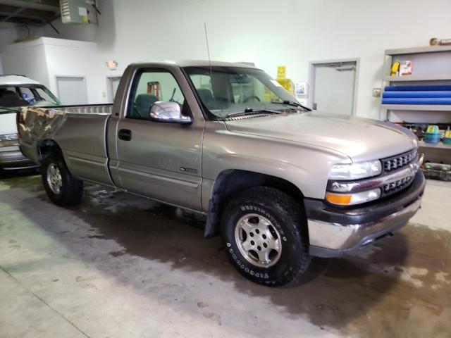 CHEVROLET SILVERADO 2000 with VIN 1GCEK14T8YE251552 - Photo from auction