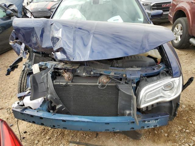 Photo 9 from auction – 2016 CHRYSLER 300 LIMITE with VIN 2C3CCAAG5GH243707