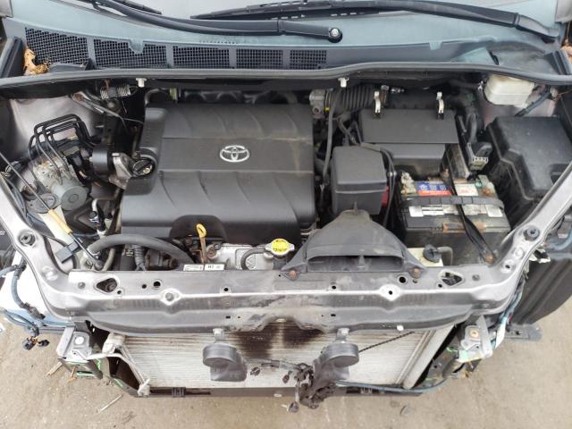 Photo 7 from auction – 2014 TOYOTA SIENNA XLE with VIN 5TDDK3DC4ES077959