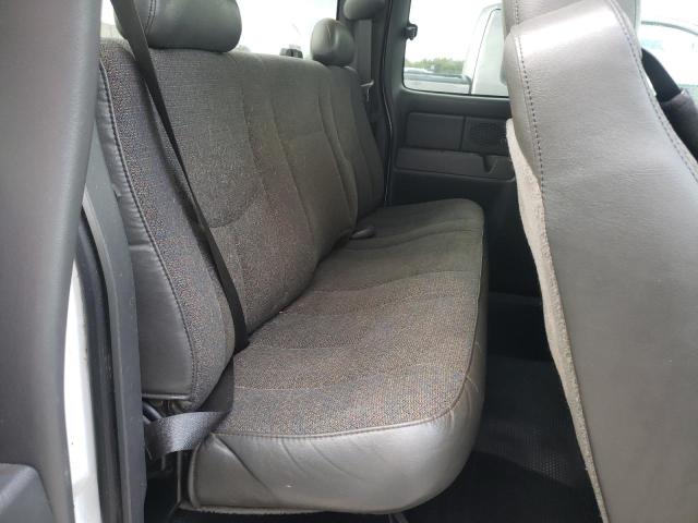 Photo 6 from auction – 2006 CHEVROLET SILVERADO with VIN 1GCEC19XX6Z252667
