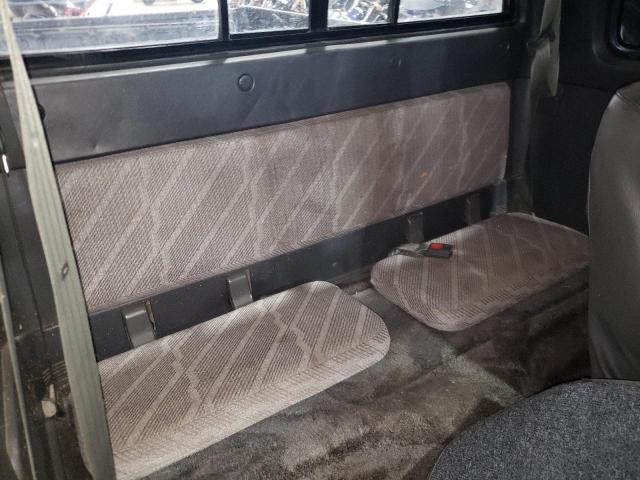 Photo 6 from auction – 1993 MAZDA B2600 CAB with VIN JM2UF3140P0353735