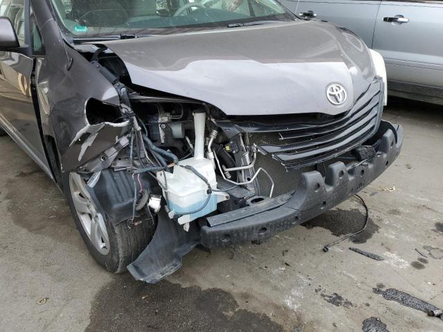 Photo 9 from auction – 2012 TOYOTA SIENNA LE with VIN 5TDKK3DC7CS235263
