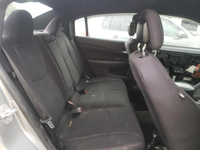 Photo 6 from auction – 2014 CHRYSLER 200 LX with VIN 1C3CCBAG2EN137323