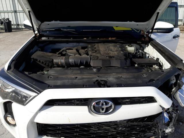 Photo 7 from auction – 2017 TOYOTA 4RUNNER SR with VIN JTEBU5JR5H5449188