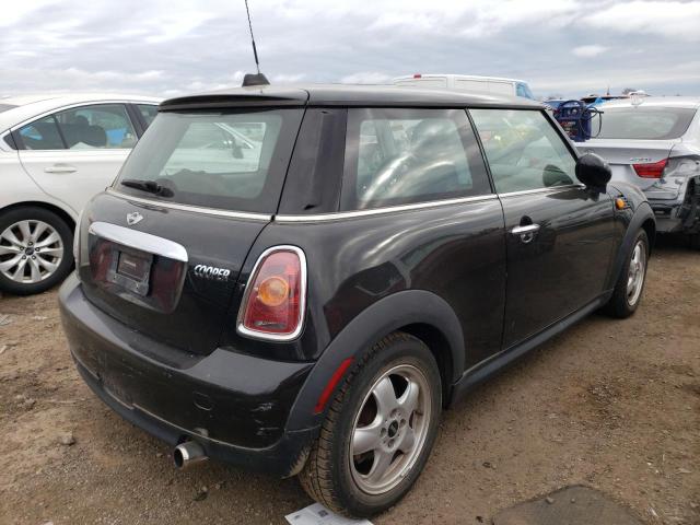 Photo 4 from auction – 2010 MINI COOPER with VIN WMWMF3C56ATZ64589