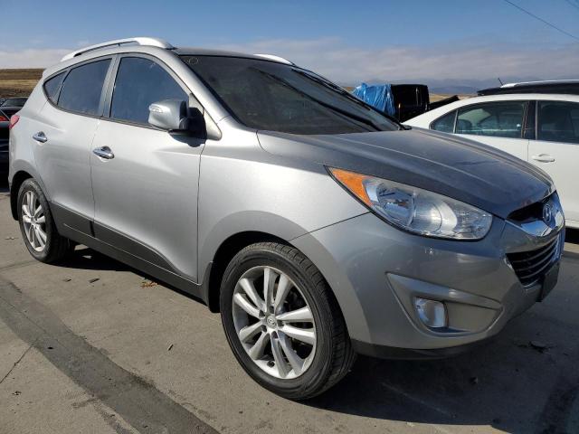 HYUNDAI TUCSON GLS 2011 with VIN KM8JUCAC0BU256066 - Photo from auction