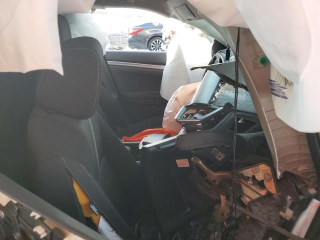 Photo 5 from auction – 2018 HONDA CIVIC LX with VIN 19XFC2F52JE024180