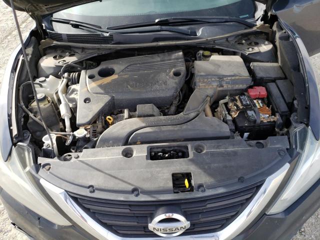 Photo 7 from auction – 2017 NISSAN ALTIMA 2.5 with VIN 1N4AL3AP2HN358231