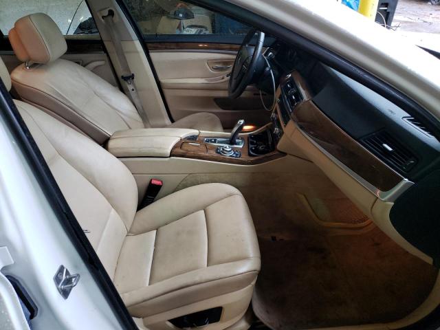 Photo 5 from auction – 2011 BMW 528 I with VIN WBAFR1C59BDS36300
