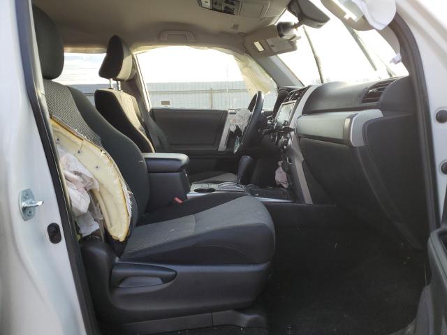 Photo 5 from auction – 2021 TOYOTA 4RUNNER SR with VIN JTEEU5JR5M5239407