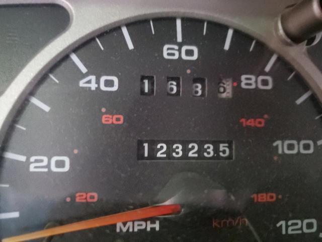 Photo 8 from auction – 1999 FORD TAURUS SE with VIN 1FAFP53S2XA193469