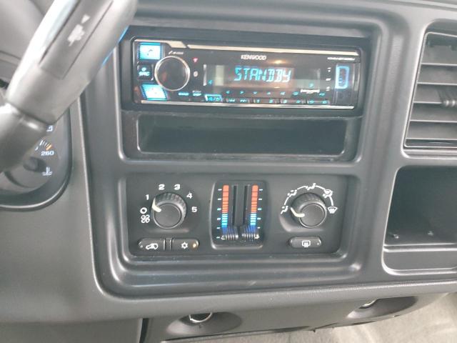 Photo 9 from auction – 2004 CHEVROLET SILVERADO with VIN 2GCEC13T641327067