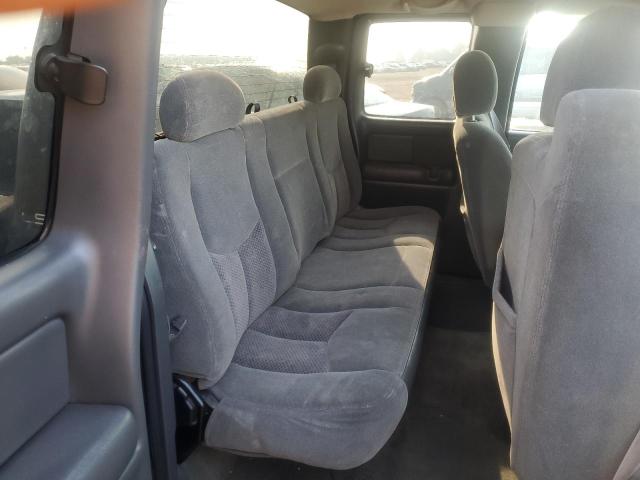 Photo 6 from auction – 2004 CHEVROLET SILVERADO with VIN 2GCEC19V841105395