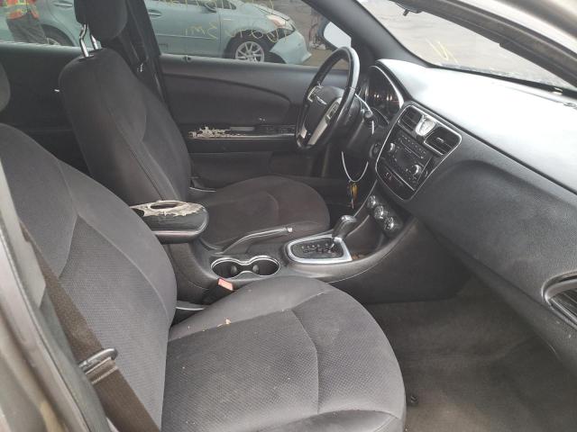 Photo 5 from auction – 2013 CHRYSLER 200 TOURIN with VIN 1C3CCBBB7DN695833