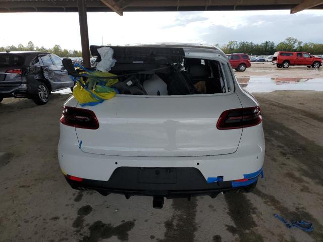 Photo 9 from auction – 2017 PORSCHE MACAN with VIN WP1AA2A51HLB06778