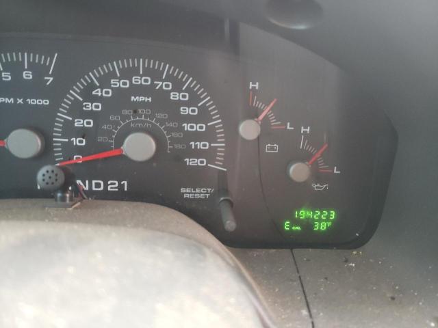 صورة رقم 8 من المزاد - 2004 FORD EXPEDITION مع VIN 1FMPU15L74LB16503