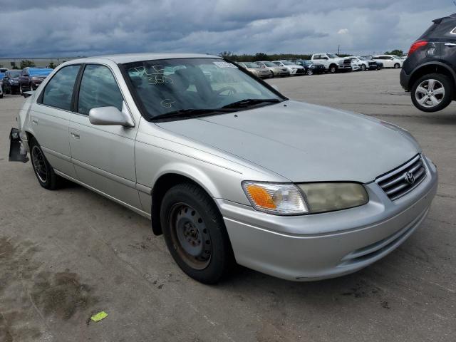 TOYOTA CAMRY CE 2001 with VIN JT2BG22K810552757 - Photo from auction