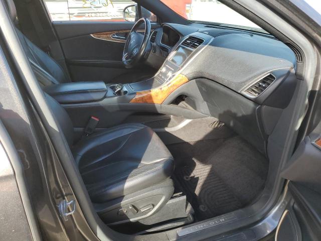 Photo 5 from auction – 2017 LINCOLN MKX SELECT with VIN 2LMPJ6KRXHBL11553