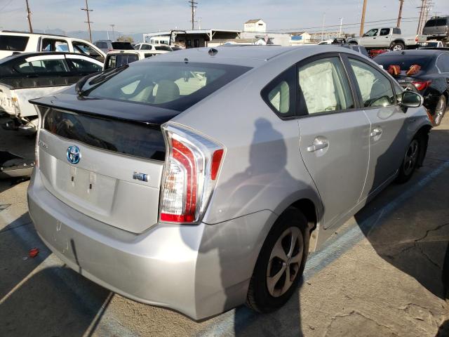Photo 4 from auction – 2015 TOYOTA PRIUS with VIN JTDKN3DU2F1990581
