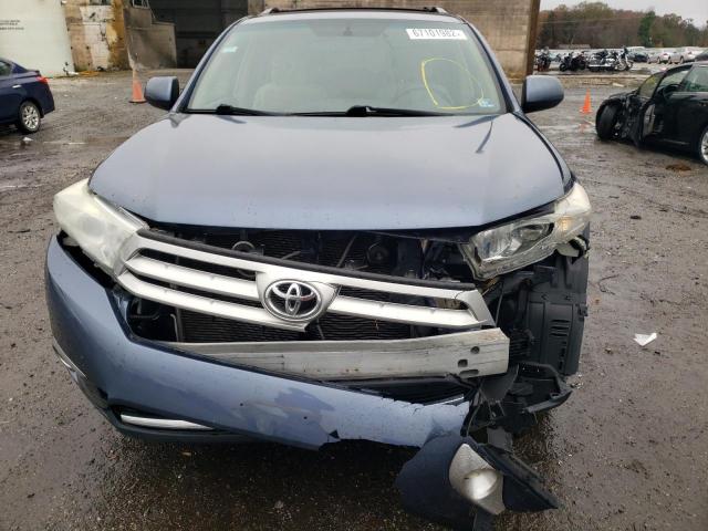 Photo 9 from auction – 2011 TOYOTA HIGHLANDER with VIN 5TDZK3EH2BS042770