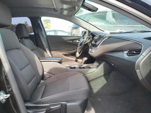 Photo 5 from auction – 2019 CHEVROLET MALIBU LT with VIN 1G1ZD5ST0KF107946