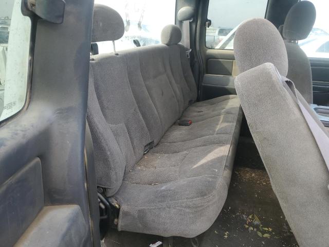 Photo 6 from auction – 2005 CHEVROLET SILVERADO with VIN 1GCHK29G55E208846