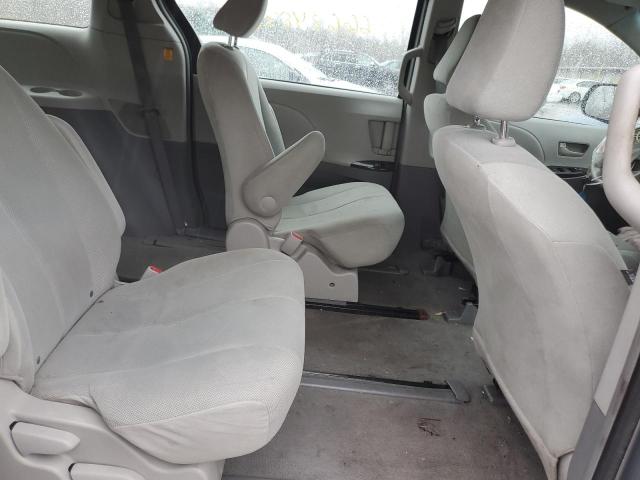 Photo 6 from auction – 2011 TOYOTA SIENNA with VIN 5TDZK3DC4BS075517
