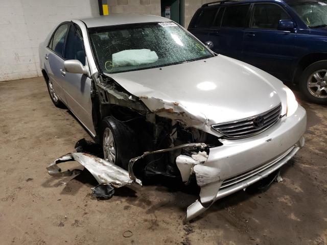 TOYOTA CAMRY LE 2005 with VIN 4T1BF30K95U109109 - Photo from auction