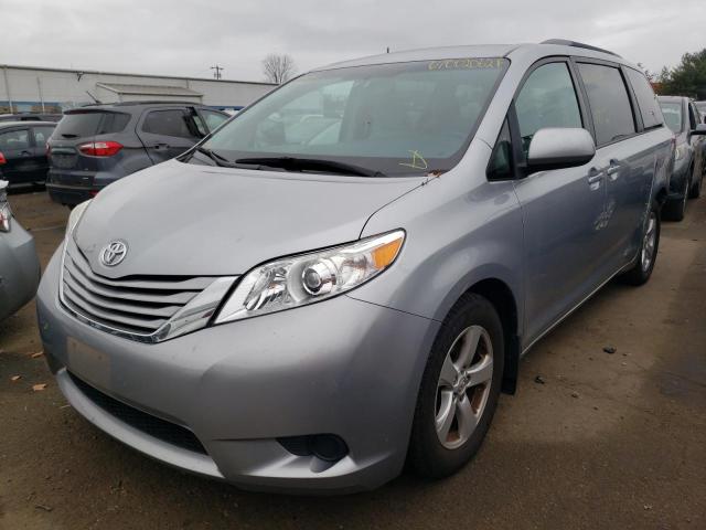 Photo 2 from auction – 2017 TOYOTA SIENNA LE with VIN 5TDKZ3DC1HS869851